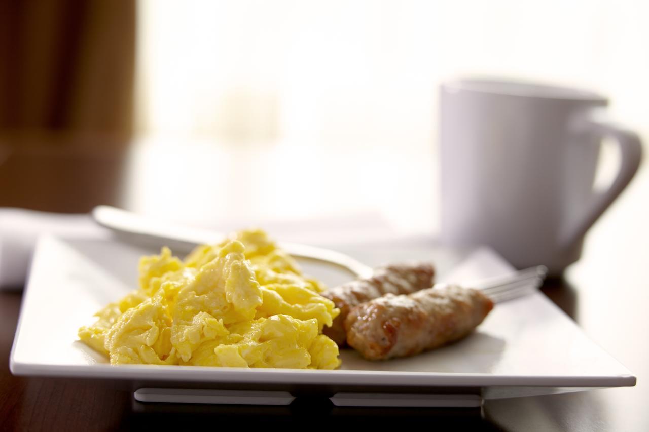 Hyatt Place Warwick/Providence Airport Экстерьер фото