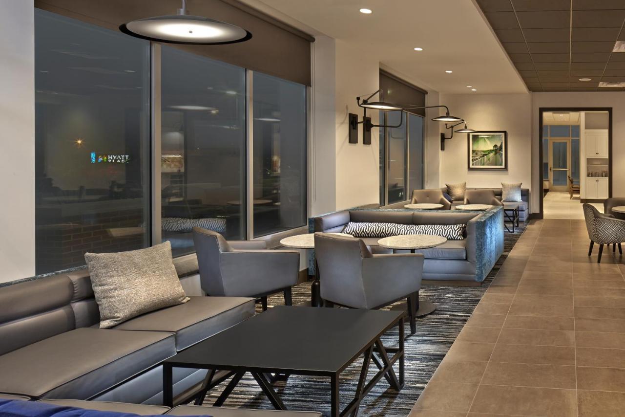 Hyatt Place Warwick/Providence Airport Экстерьер фото