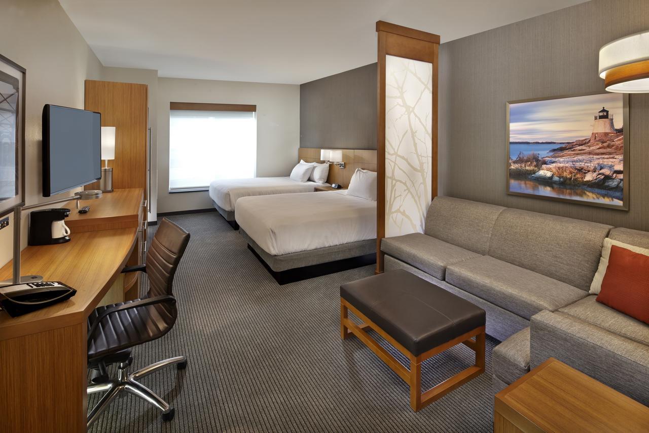 Hyatt Place Warwick/Providence Airport Экстерьер фото