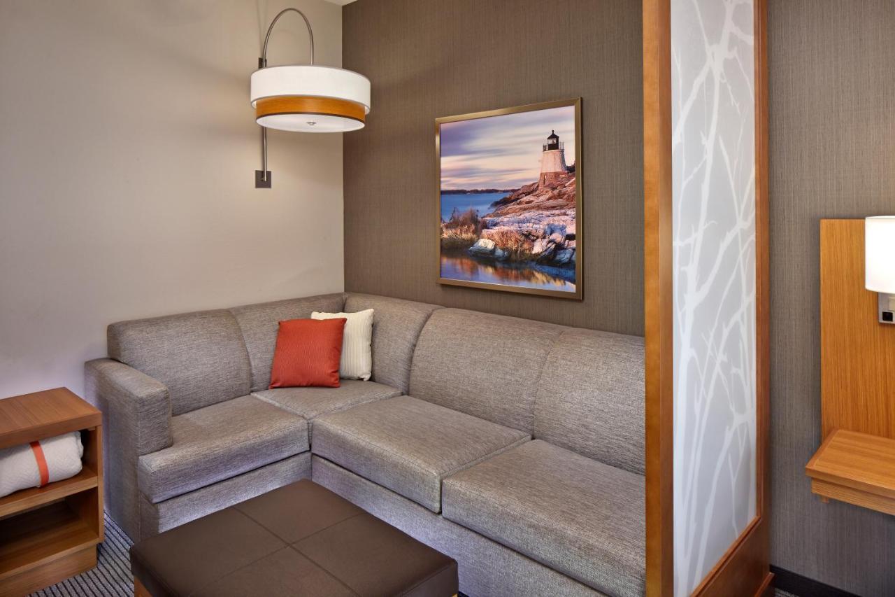 Hyatt Place Warwick/Providence Airport Экстерьер фото